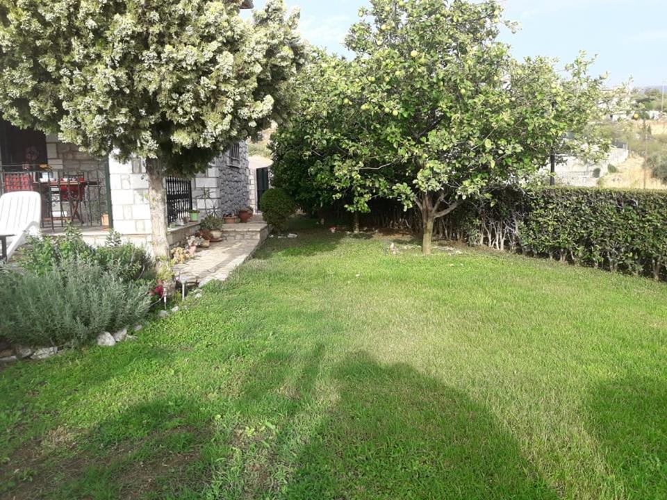 Kelly'S Villa In Stoupa Neokhorion (Messenia) Exterior foto